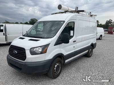 2018 Ford Transit 250 Van Med. Roof w/Sliding Pass. 130-in Cargo Van