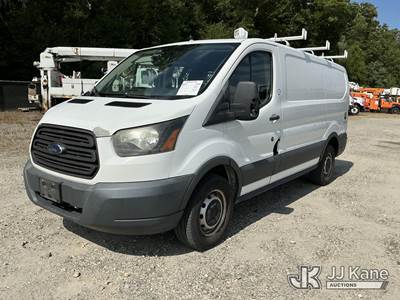 2016 Ford Transit 250 Van Low Roof 60/40 Pass.130-in. WB Cargo Van