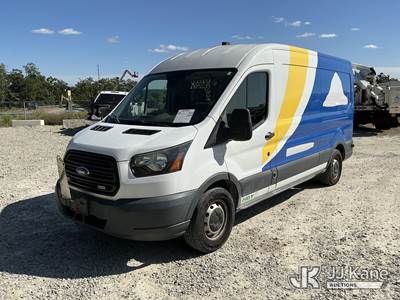 2016 Ford Transit 250 Van Med. Roof w/Sliding Pass. 148-in Cargo Van
