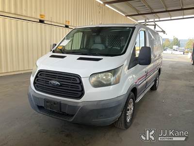 2016 Ford Transit 150 Van Low Roof w/Sliding Pass. 130-in. Cargo Van