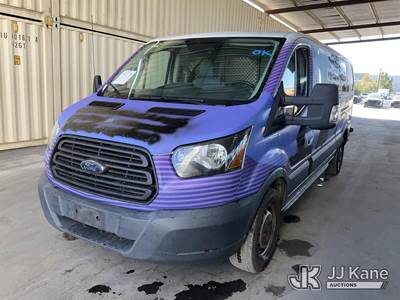 2017 Ford Transit 150 Van Low Roof w/Sliding Pass. 148-in. Cargo Van