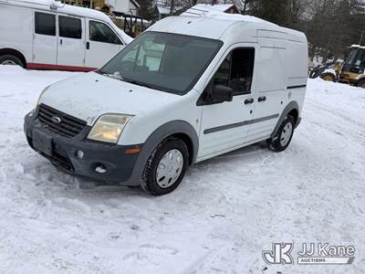 2012 Ford Transit Connect XL with Side and Rear Door Glass Cargo Van