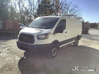 2017 Ford Transit Quigley 4x4 250 Van Low Roof 60/40 Pass.130-in. WB Cargo Van
