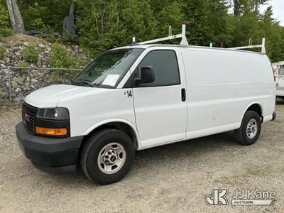 2020 GMC Savana 2500 Cargo Van