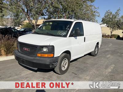 2009 GMC Savana G3500 Cargo Van