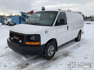 2014 GMC Savana G3500 Cargo Van
