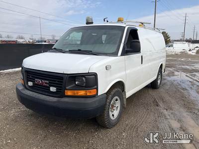 2013 GMC Savana G3500 Cargo Van