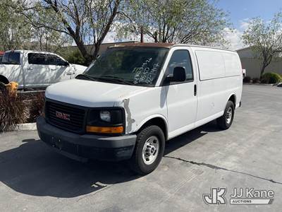 2009 GMC Savana G3500 Cargo Cargo Van