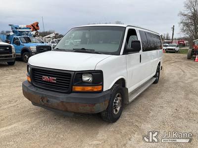 2008 GMC Savana Extended Passenger Van