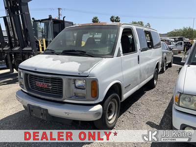 GMC Savana Cargo Van