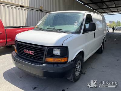 2014 GMC Savana G2500 Cargo Cargo Van
