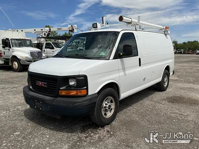 2015 GMC Savana G3500 Cargo Van