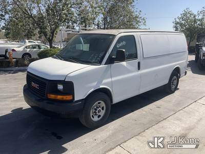 2014 GMC Savana G3500 Cargo Cargo Van