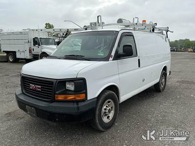 2015 GMC Savana G3500 Cargo Van