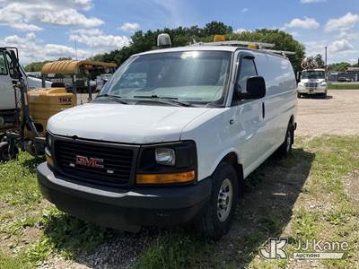 2014 GMC Savana G3500 Cargo Cargo Van