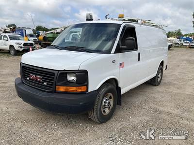 2014 GMC Savana G3500 Cargo Van