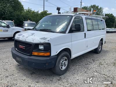 2008 GMC Savana G3500 Cargo Van
