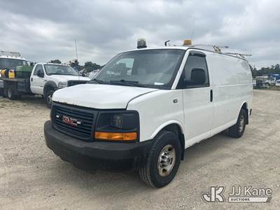 2014 GMC Savana G3500 Cargo Van