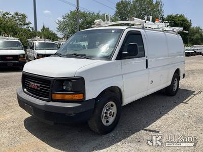 2015 GMC Savana G3500 Cargo Van