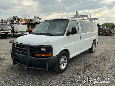 2014 GMC Savana G1500 AWD Cargo Van