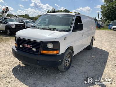2013 GMC Savana G3500 Cargo Van