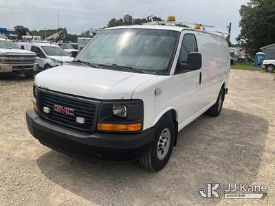 2013 GMC Savana G3500 Cargo Van