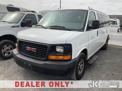 2017 GMC Savana LS 3500 Ext. Passenger Van