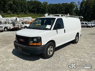2014 GMC Savana G2500 Cargo Van