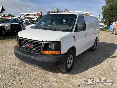 2014 GMC Savana G3500 Cargo Cargo Van