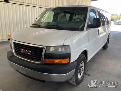 2008 GMC Savana Passenger Van