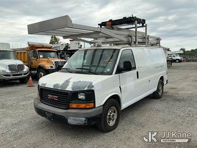 2012 GMC Savana G3500 Cargo Van