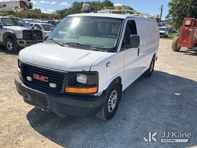 2013 GMC Savana G3500 Cargo Van