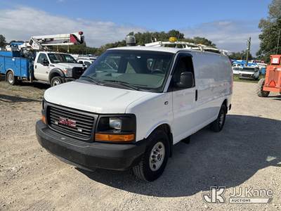 2014 GMC Savana G3500 Cargo Van