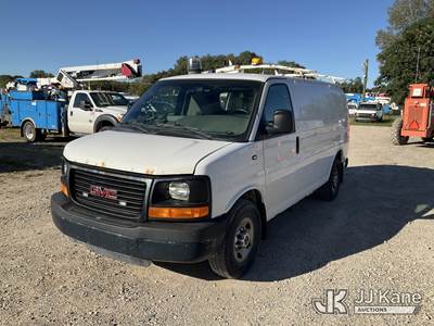 2014 GMC Savana G3500 Cargo Van