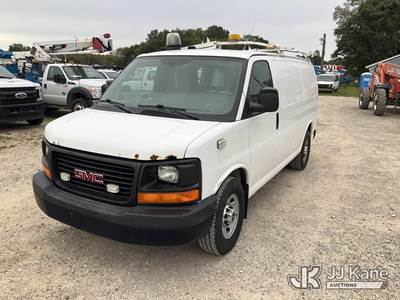 2013 GMC Savana G3500 Cargo Van