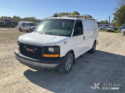 2013 GMC Savana G3500 Cargo Van
