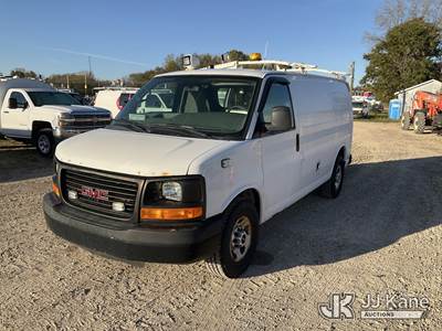 2013 GMC Savana G3500 Cargo Van