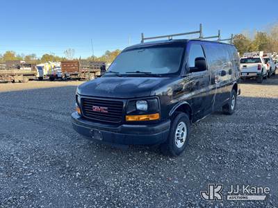 2014 GMC Savana G3500 Cargo Van