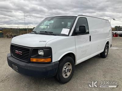 2014 GMC Savana G2500 Cargo Van