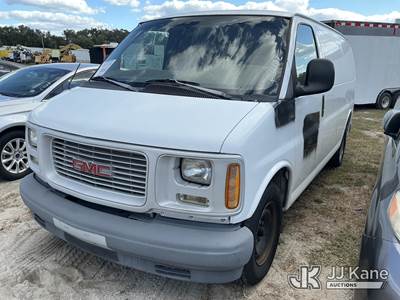 1999 GMC Savana G2500 Cargo Van