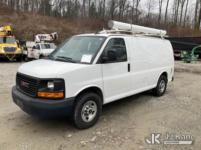 2016 GMC Savana G2500 Quigley 4x4 Cargo Van