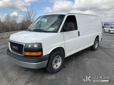 2016 GMC Savana G2500 Cargo Van