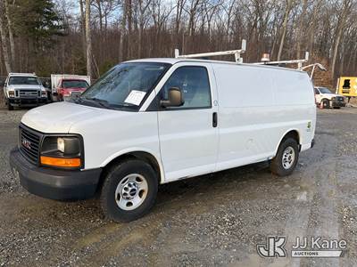 2014 GMC Savana G2500 Cargo Van