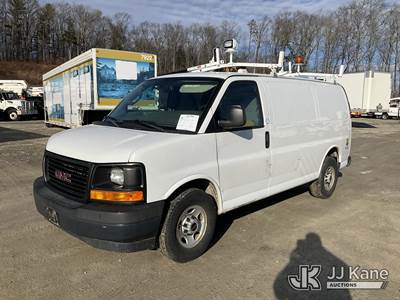 2017 GMC Savana G2500 Cargo Van