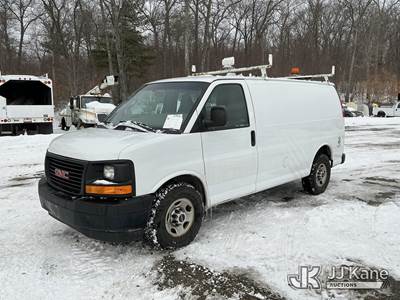 2017 GMC Savana G2500 Cargo Van