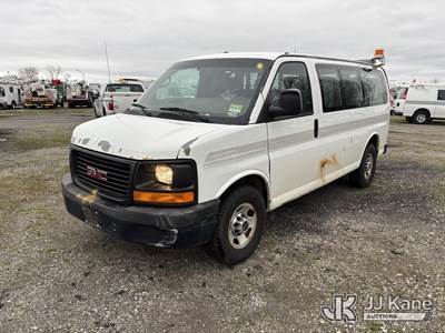 2013 GMC Savana G2500 Cargo Van