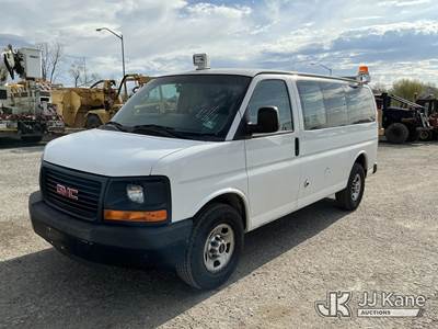 2015 GMC Savana G2500 Cargo Window Van