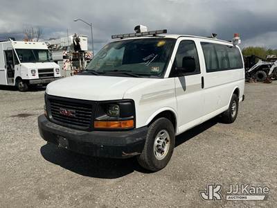 2013 GMC Savana G2500 Cargo Van