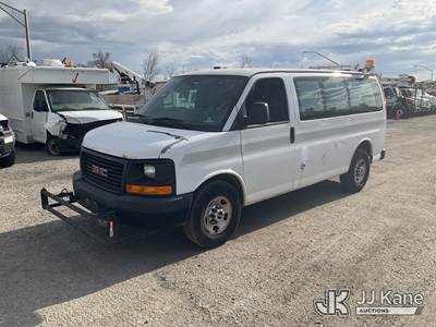2013 GMC Savana G2500 Cargo Van