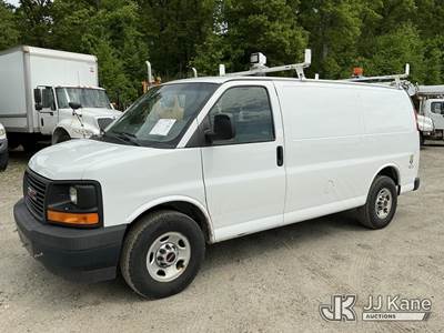 2017 GMC Savana G2500 Cargo Van